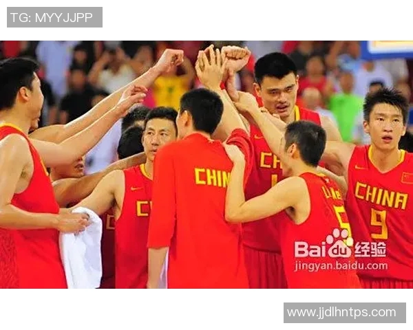 姚明鞠躬致敬男篮精神传承与中国篮球未来展望