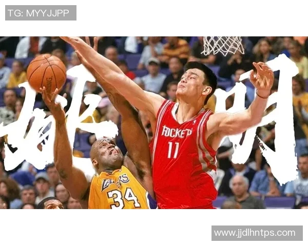 姚明与鲁芬的传奇故事：从篮球场到人生舞台的精彩交汇