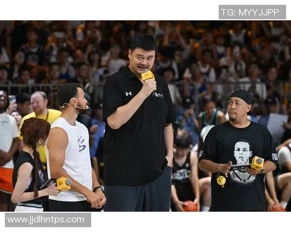 姚明对出牌事件作出回应强调体育精神与公平竞争的重要性 姚明对出牌事件作出回应强调体育精神与公平竞争的重要性