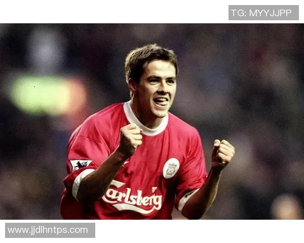 回顾足球明星欧文年轻时的风采与激情瞬间的珍贵图片合集