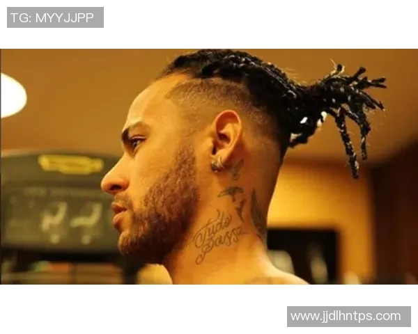 脏脏辫足球明星的魅力与风格解析以及对足球文化的影响